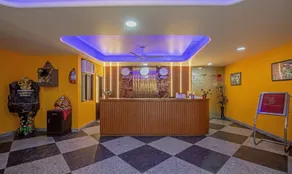 Treebo Green View, Noida - Reception
