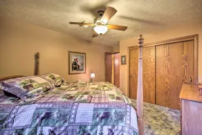 Cozy Hayward Cottage w/ Dock & Lakefront View - Interiör