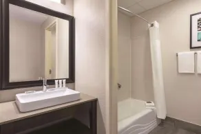 Country Inn & Suites by Radisson, Port Clinton, OH - Chambre
