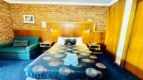Early Australian Motor Inn - Camera