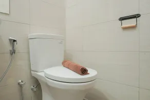 Fully Furnished and Comfortable Studio at Ciputra International Apartment - Salle de bain