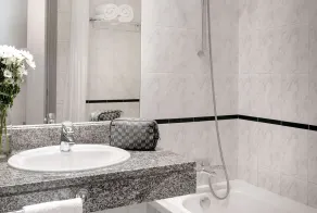 Ramada by Wyndham Madrid Tres Cantos - Salle de bain