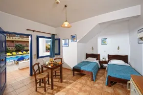 Aegean Sky Hotel & Suites - Rum