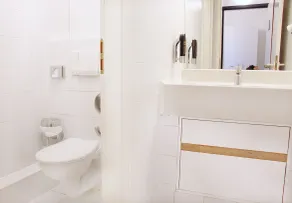 REGIOHOTEL Leipzig West - #Frühstücksbuffet #TopPreisLeistung #FreeParking #Wallbox - Salle de bain