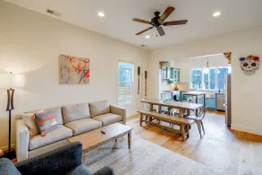 Buena Vista Home w/ Mtn Views, Walk to Main St - Interiør