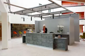 Best Western Plus Hôtel Escapade Senlis - Reception