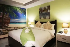 Amore Hotel Manila - Room