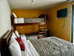Hotel MH - Room