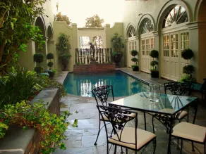 Bienville House - Piscine