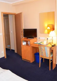 Waldhotel Humboldt FeWo1 - Quarto