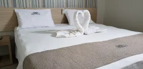 Max Hotel - Habitación