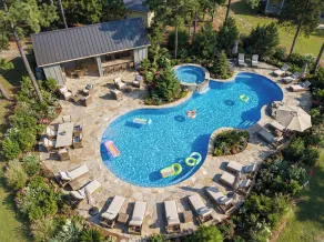 The Vine - Pool