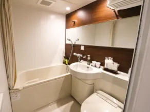HOTEL LiVEMAX Mikawaanjo Ekimae - Baño