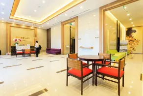 Refined Saigon - Rivergate Apartment  - Recepción