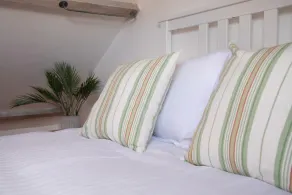 11 Belgravia Street - Room