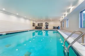 Hampton Inn Akron-South - Piscine