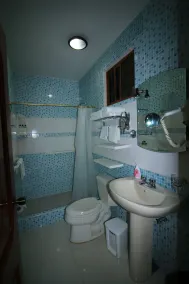 Galápagos Casa Playa Mann - Bathroom