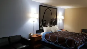 Super 8 by Wyndham O'Fallon MO/St. Louis Area - Chambre