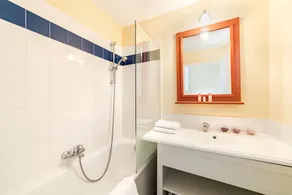 Résidence Lagrange Vacances L'Estran - Bathroom
