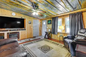 On Deer Point Lake! Home w/ Private Dock & Hot Tub - Interiør