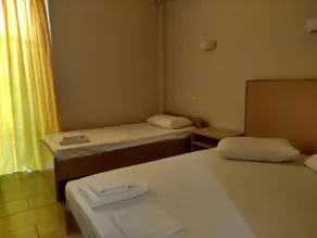 OCEAN-PACIFIC - Room