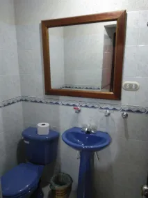 Posada De Los Santos Hostal, La Candelaria - Badezimmer