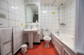 Bridge Inn by Greene King Inns - Baño