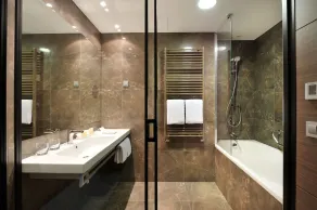 Radisson Blu Plaza Hotel Ljubljana - Badeværelse