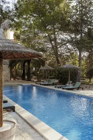 Weingut & Landhotel Can Davero - Piscine