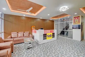 Fabhotel Spark Inn - Recepção