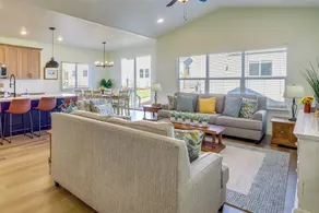 Modern Farmhouse in Herriman w/ Mountain Views! - Interiør