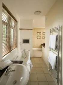 Clarion Hotel Charlecote Pheasant - Bathroom