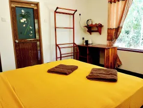 Milk House Cottage - Room