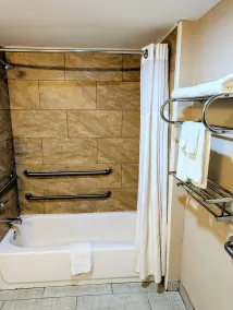 Pocono Inn & Banquet - Salle de bain