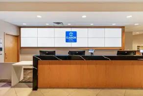 Clarion Lakeside Inn & Conference Centre - Hall