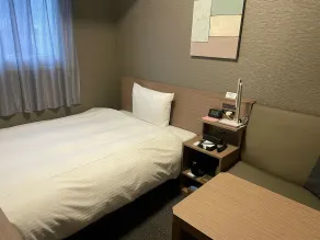 Hotel Route-Inn Sakurai Ekimae - Chambre