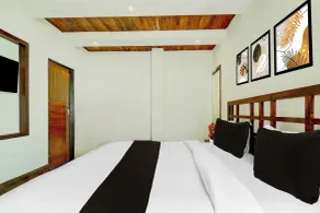 Collection O Charing Cross Ooty - Zimmer