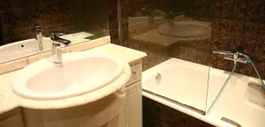 Pension Aries - Bathroom