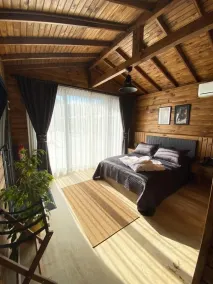 King Tiny House - Room