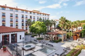 PortAventura Hotel El Paso - Includes unlimited access to PortAventura Park & 1 access to Ferrari Land - Chambre