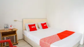 OYO 2369 Cempaka Homestay - Værelse