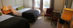 Triple J Hotel - Chambre