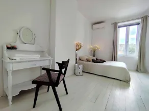 Les Grands Cyprès - chambres d'hôtes - Værelse