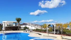 Santorini Mesotopos - Piscine