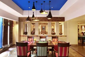 Taj Surajkund Resort & Spa, Delhi NCR - Restaurant