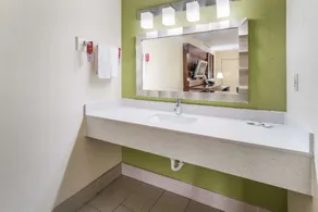 Econo Lodge Atlanta Airport East - Salle de bain