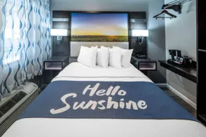 Days Inn by Wyndham Galt - Elk Grove South - Chambre