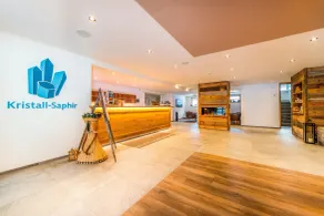 Hotel Kristall-Saphir Superior - Rezeption
