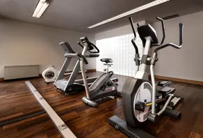 Neat Hotel Avenida - Salle de remise en forme