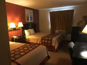 Super 8 by Wyndham New Castle - Zimmer